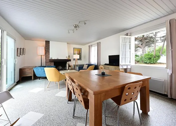 889 Les Fontaines Proche * Le Bois-Plage-en-Ré